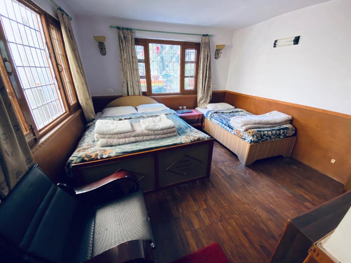 Souvenir Guest House Kathmandu Esterno foto
