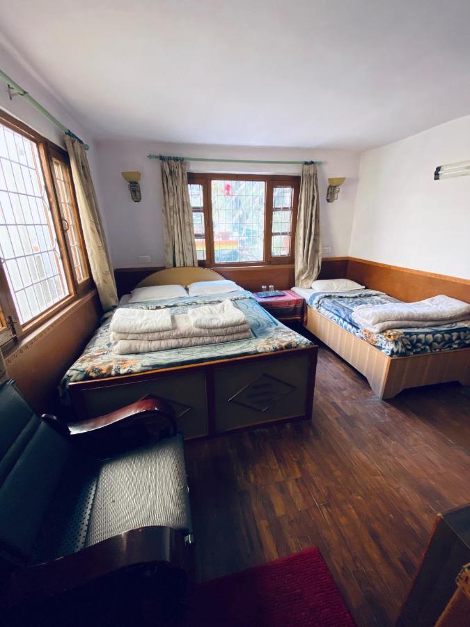 Souvenir Guest House Kathmandu Esterno foto
